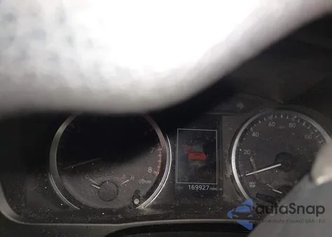 2017 Toyota Highlander Le from USA, damaged, VIN 5TDBZRFH0HS399324